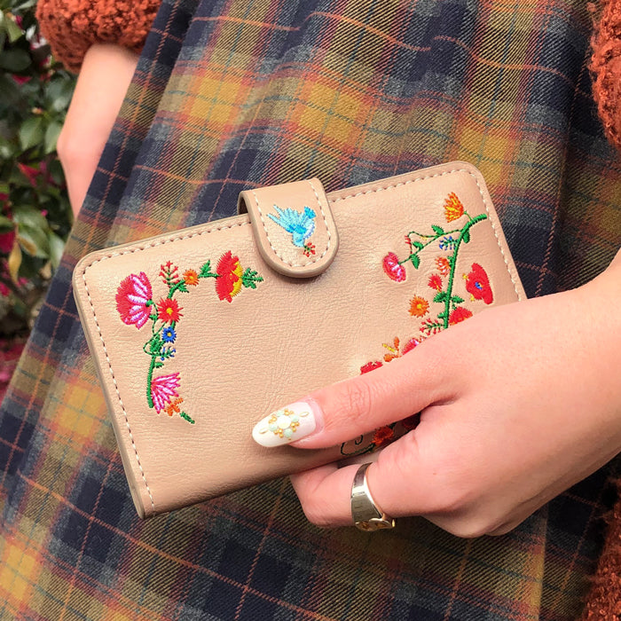 【ルイショップ】 花 刺繍 手帳型 スマホケース iPhone シリーズ 対応
